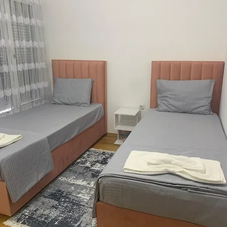 C&e Apartment