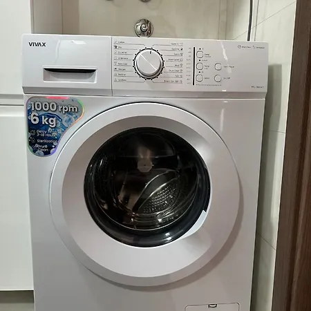 Apartment C&e *